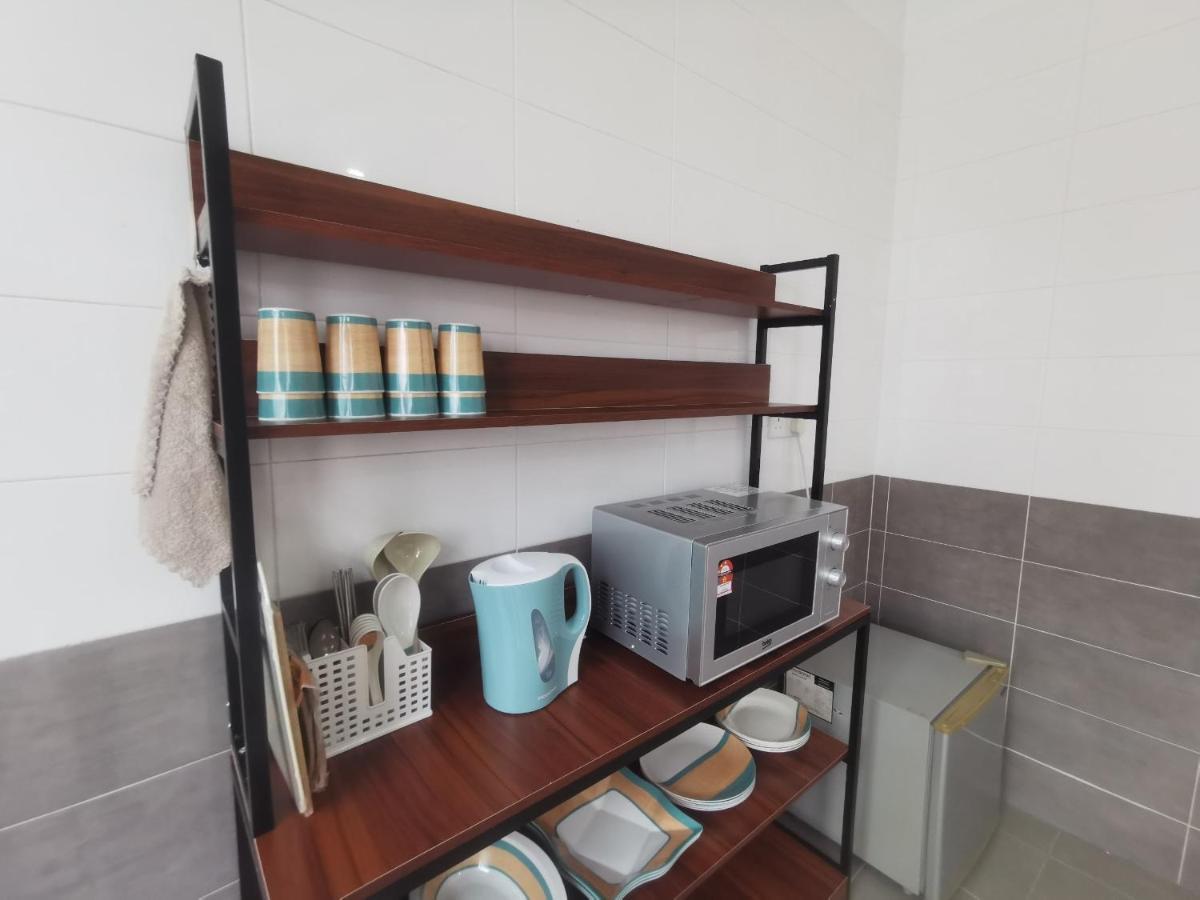 Oyo Homes 90524 D'J Pegaso Serom Homestay Muar Dış mekan fotoğraf