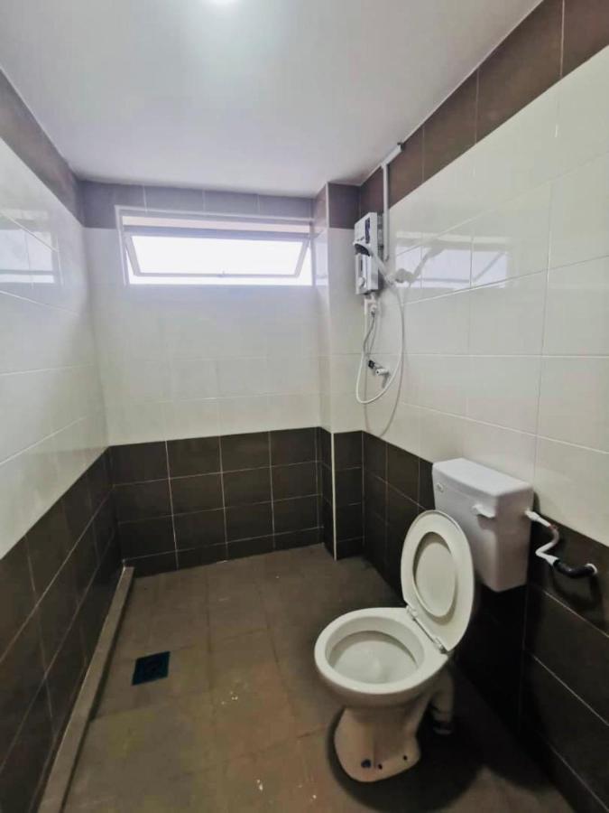 Oyo Homes 90524 D'J Pegaso Serom Homestay Muar Dış mekan fotoğraf